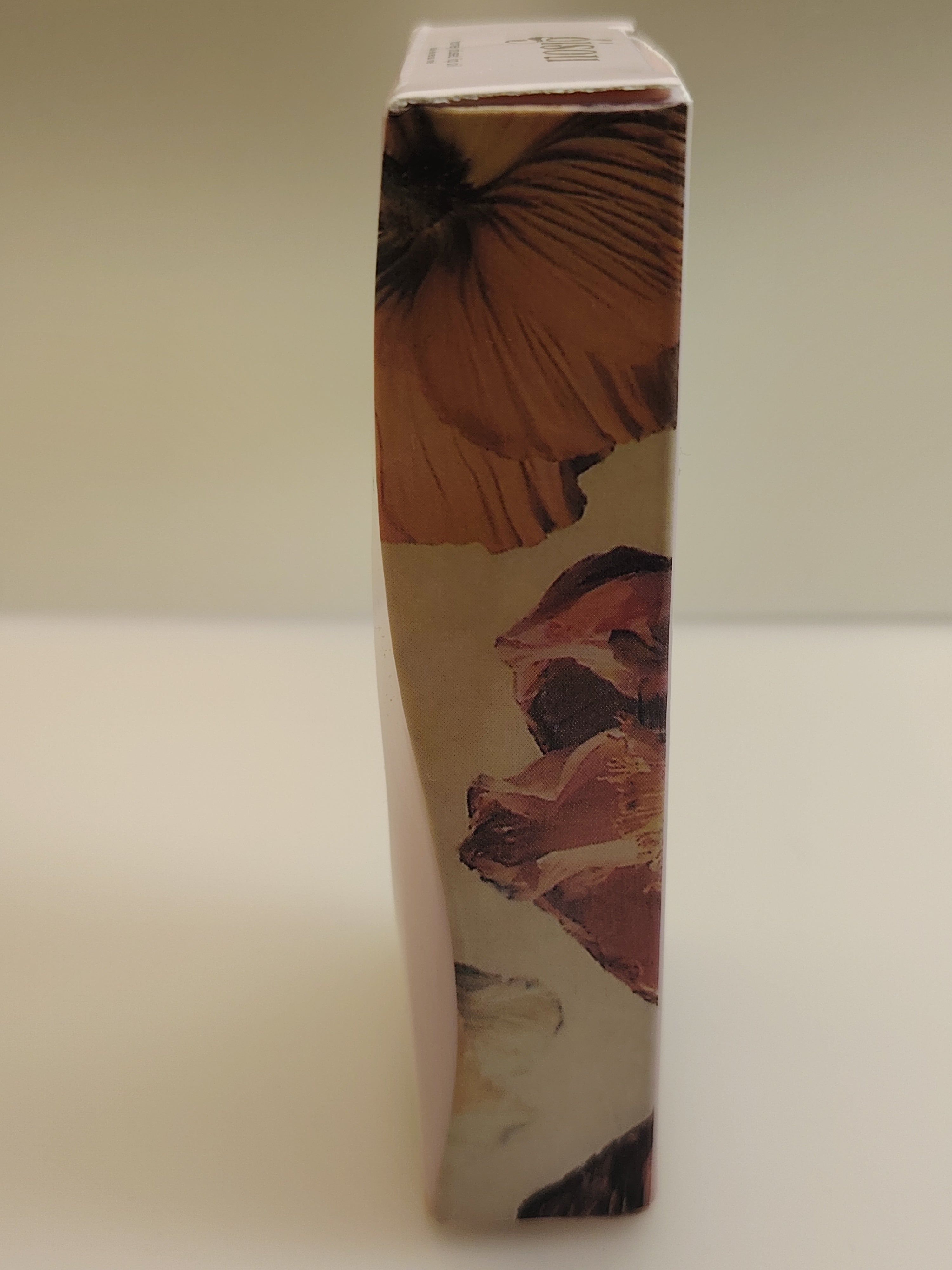 Huile à lèvres infusée au miel "Miel/Honey gold" Gisou