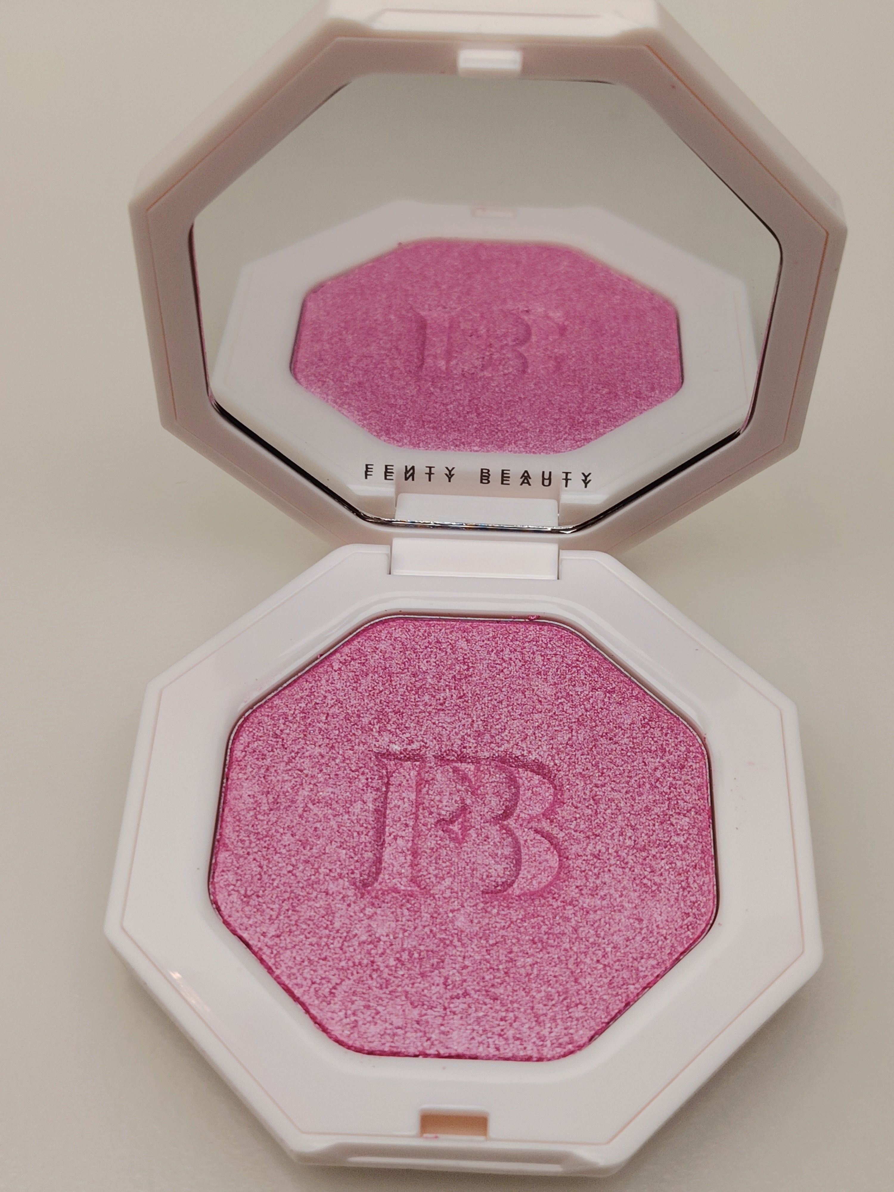 Highlighter Fenty "Wattabrat" Killawatt